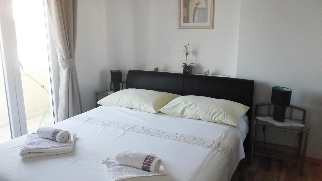 Apartments Marija Near Center Βόντιτσε Δωμάτιο φωτογραφία